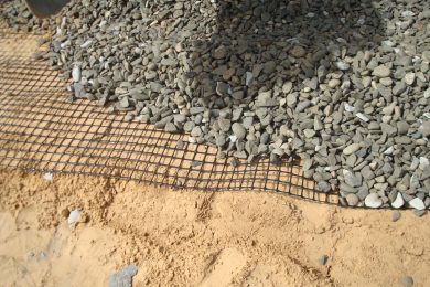 tek-yonlu-geogrid